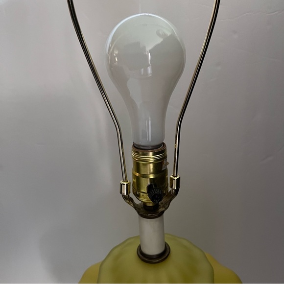 Vintage Yellow Glass Table Lamp - Picture 5 of 13